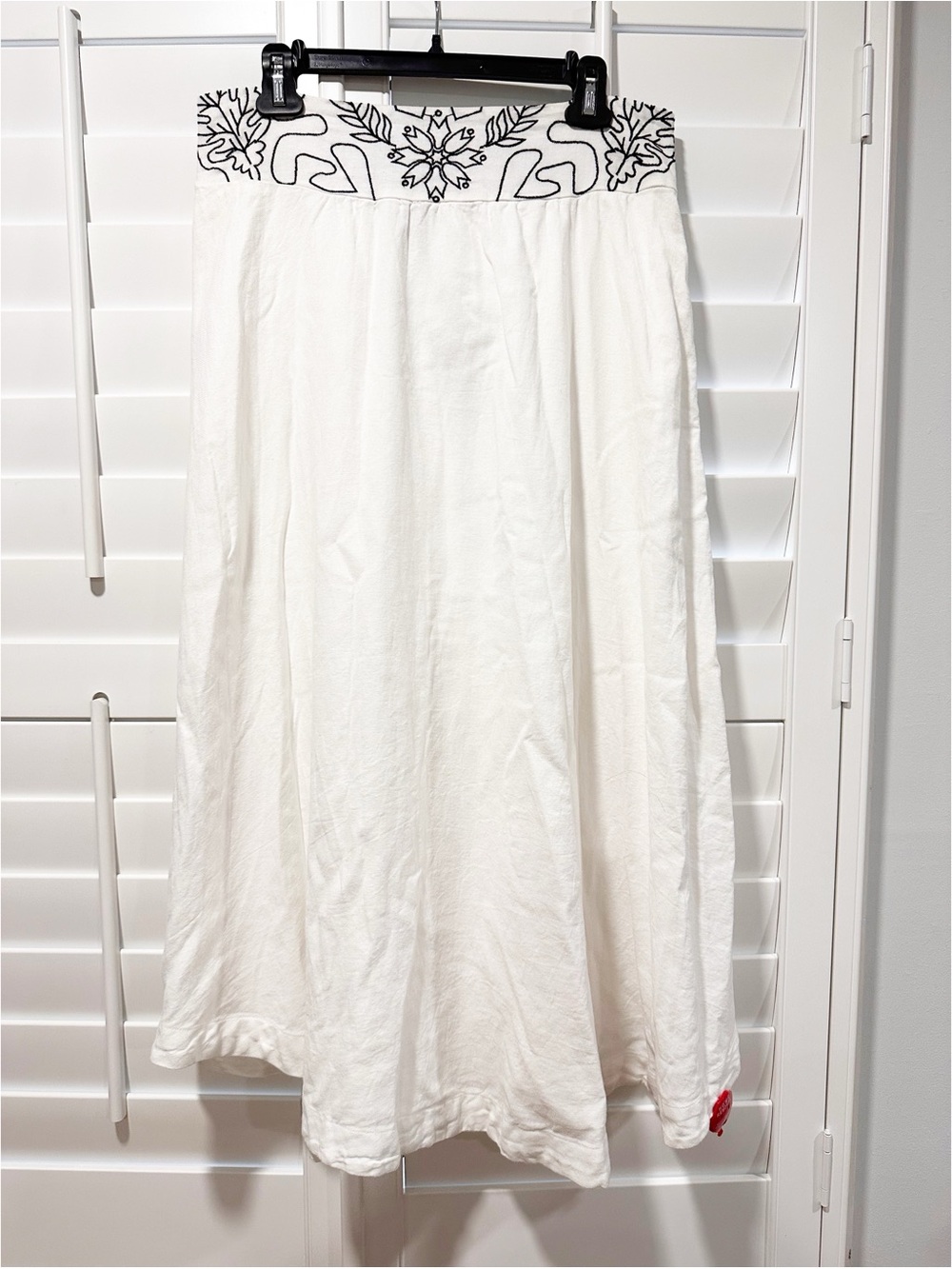 Elie Tahari Cream Embroidered Maxi Skirt NWT Large White Waist A-Line Cotton